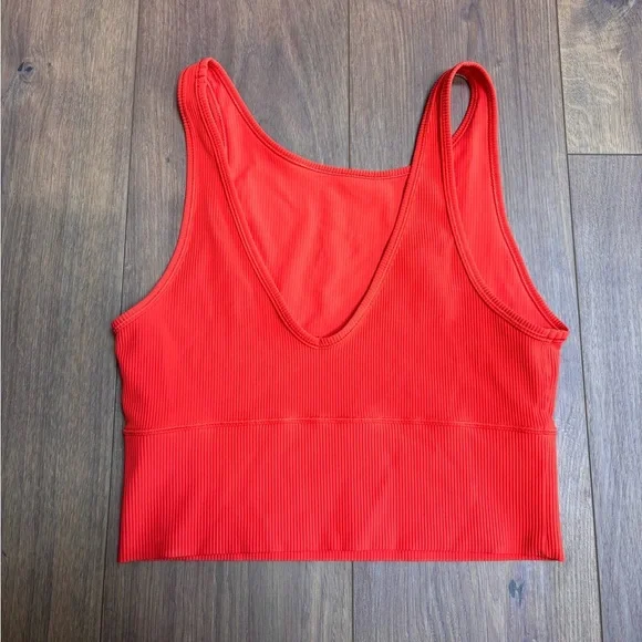Lululemon Tank - Picture 1 of 3